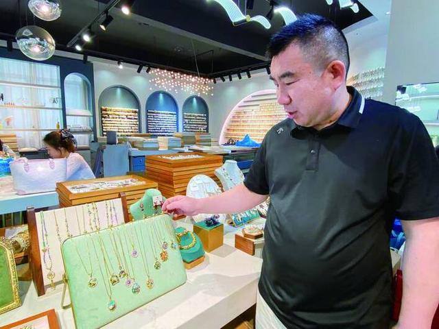 风 迈向全球价值链更高处瓦力游戏试玩乘“数贸”东(图3)