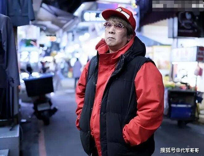 生未婚无儿无女离世前一天还在更新动态瓦力棋牌66岁艺人曹西平突然去世一(图6)