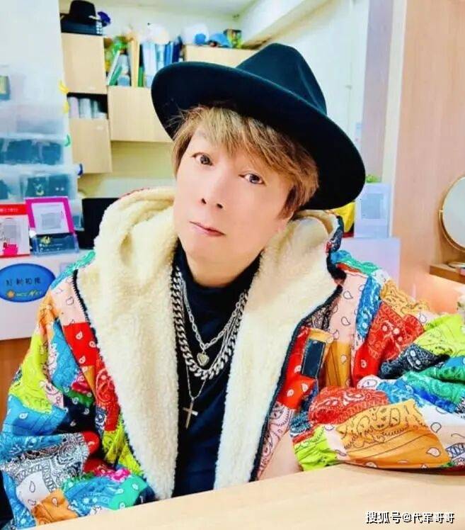 生未婚无儿无女离世前一天还在更新动态瓦力棋牌66岁艺人曹西平突然去世一(图7)